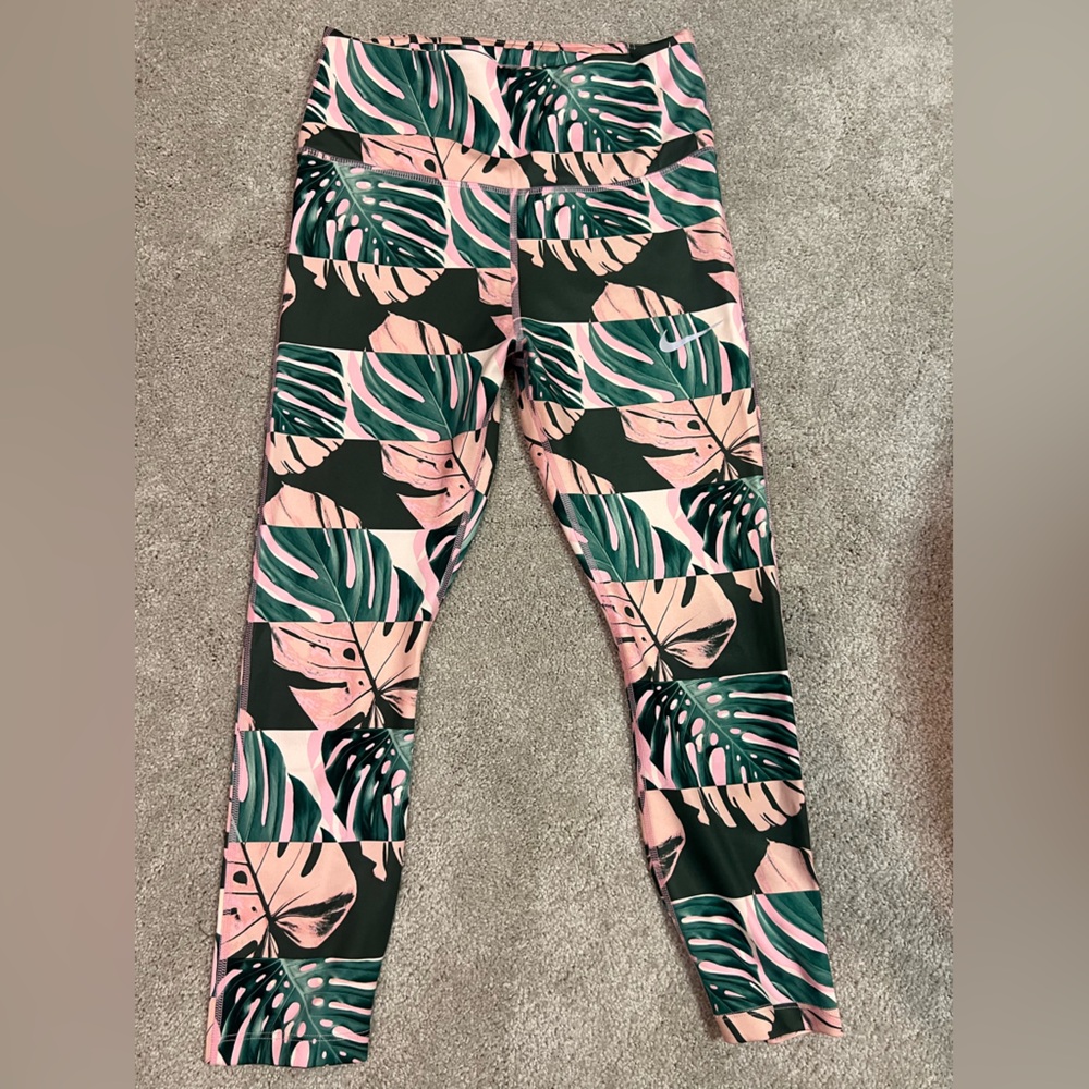 NIKE, size M, leggings
